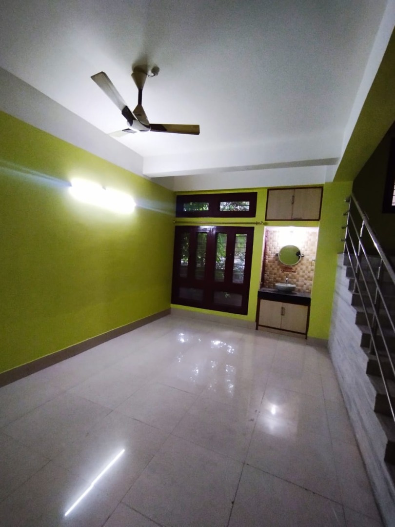 Unfurnished 5bhk in 1, 2nd Bye Lane, Beltola Tiniali, Guwahati, Assam, India for Rent